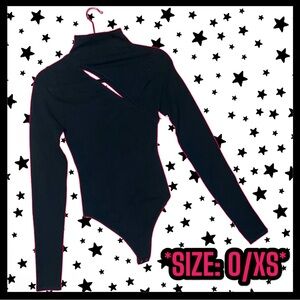 NWT: Good American - Long-Sleeved Turtleneck Cut-Out Thong Bodysuit (SIZE: 0/XS)